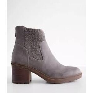 Buckle Gray Knit Panel Ankle Boots Block Heel Back Zip Size 9 NEW No Box